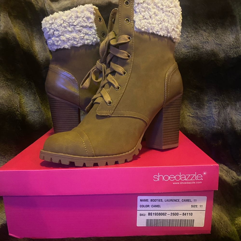 Shoe Dazzle but with shearling